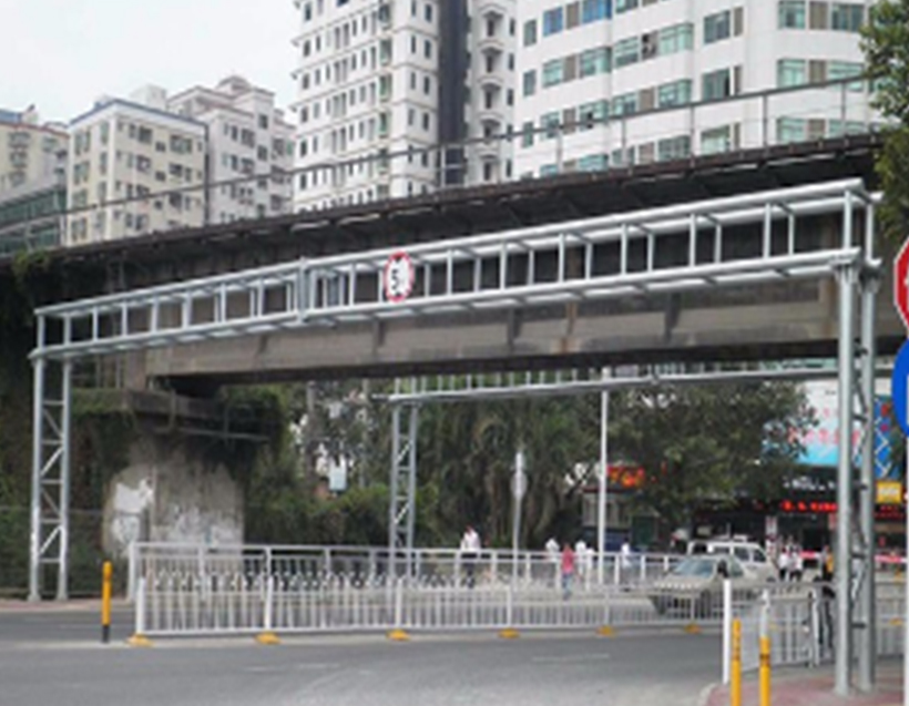 龍門架